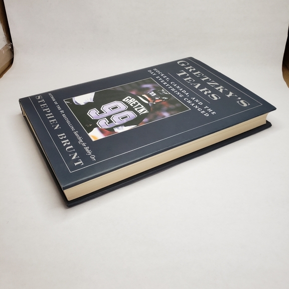 Gretzky's Tears - Hockey, Canada, and the Day Everything Changed - Steph… - Picture 4 of 7